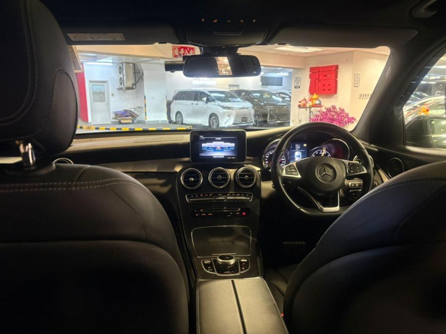 GLC250 4Matic AMG - Image 4